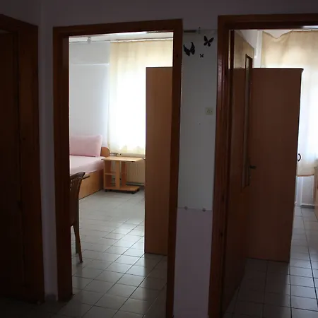 Hotel de apartamente Orcin